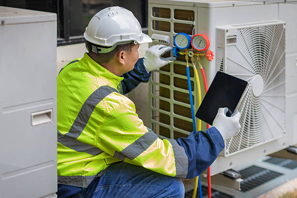 Professional Furnace Repair technician working in Somerville, TX